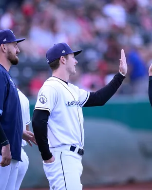 Columbus Clippers Syracuse