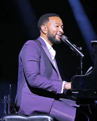 John Legend Syracuse